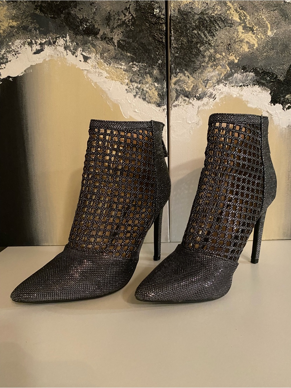 Black Mesh Pointed-Toe Ankle Boot Booties - Picture 3 of 6